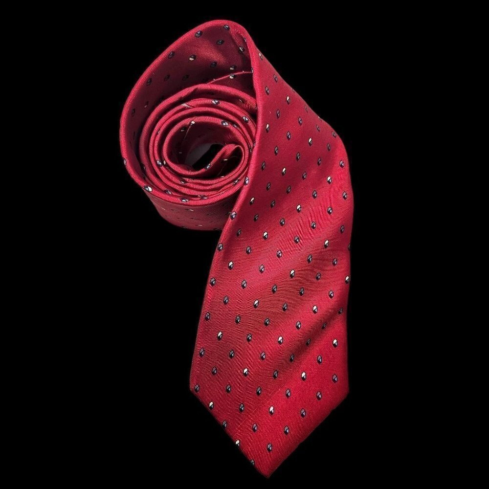 60s Christian Dior Red Silk Necktie Small Gray Pattern 3.25 " Wide Mens Tie